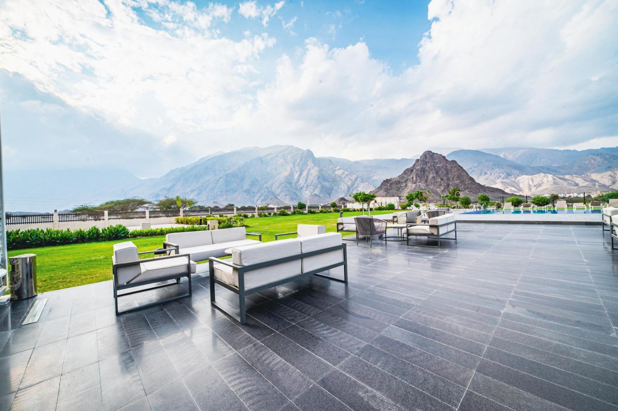 استراحة الفيحاء Al Feyhaa Resthouse Hotel Samail Luaran gambar